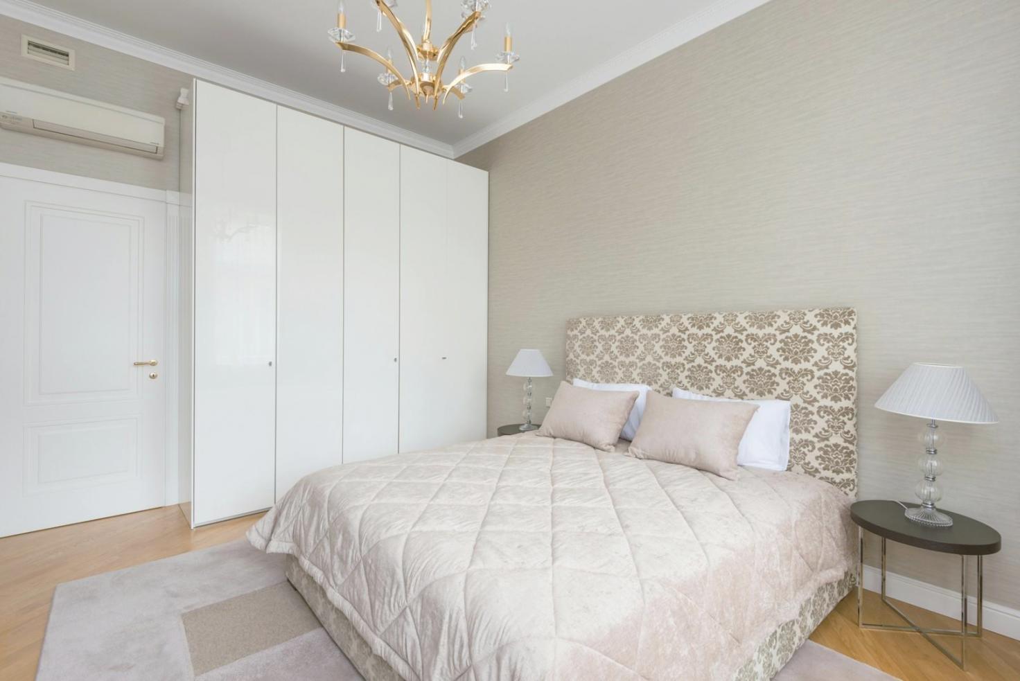 Desktop setup showing multiple devices accessing course platform